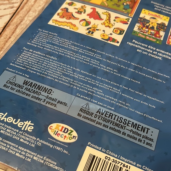 Caillou Decor Kit: Prepositional Stickers - Picture 7 of 7